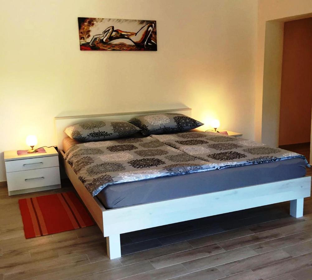 Apartment Goga Mare *